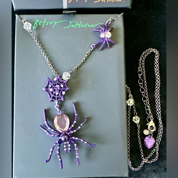 Betsey Johnson Glampire Purple Spider, Web & Baby Spider Necklace. 32”chain NWT - Picture 4 of 6